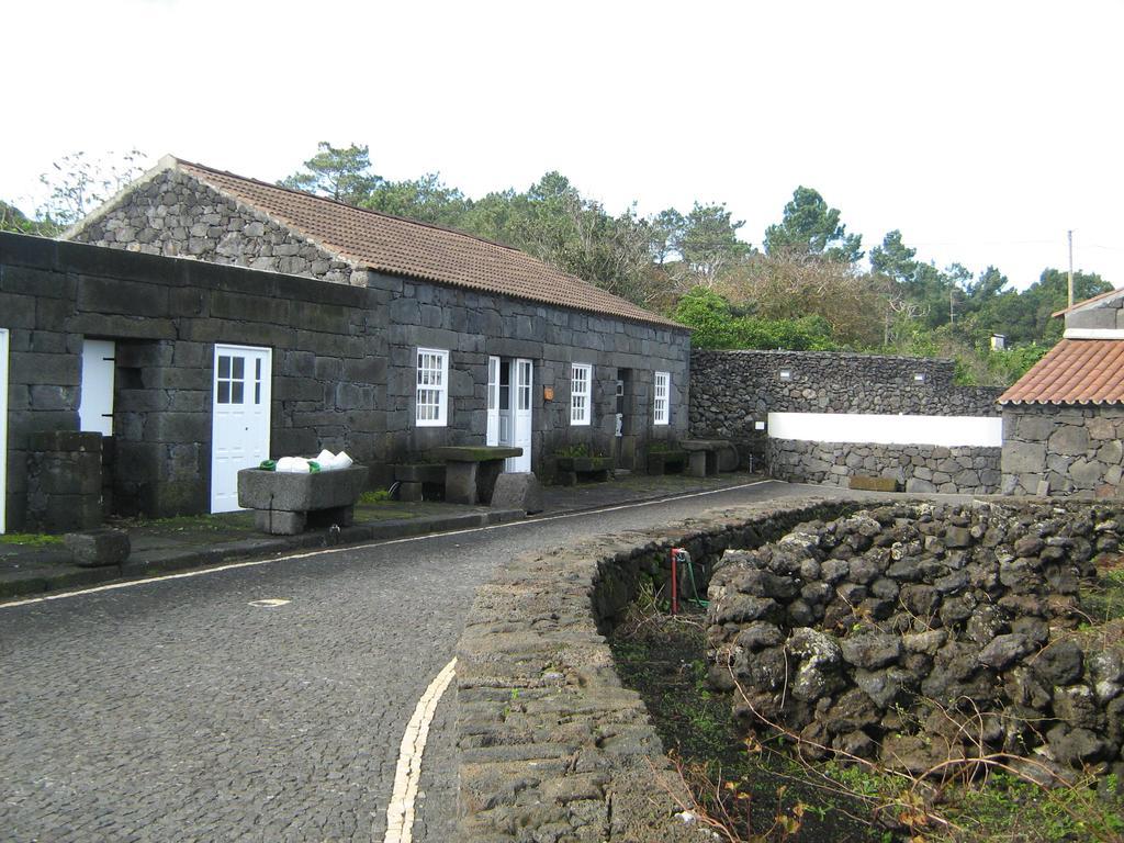 Alojamentos A Buraca Sao Roque do Pico Ngoại thất bức ảnh