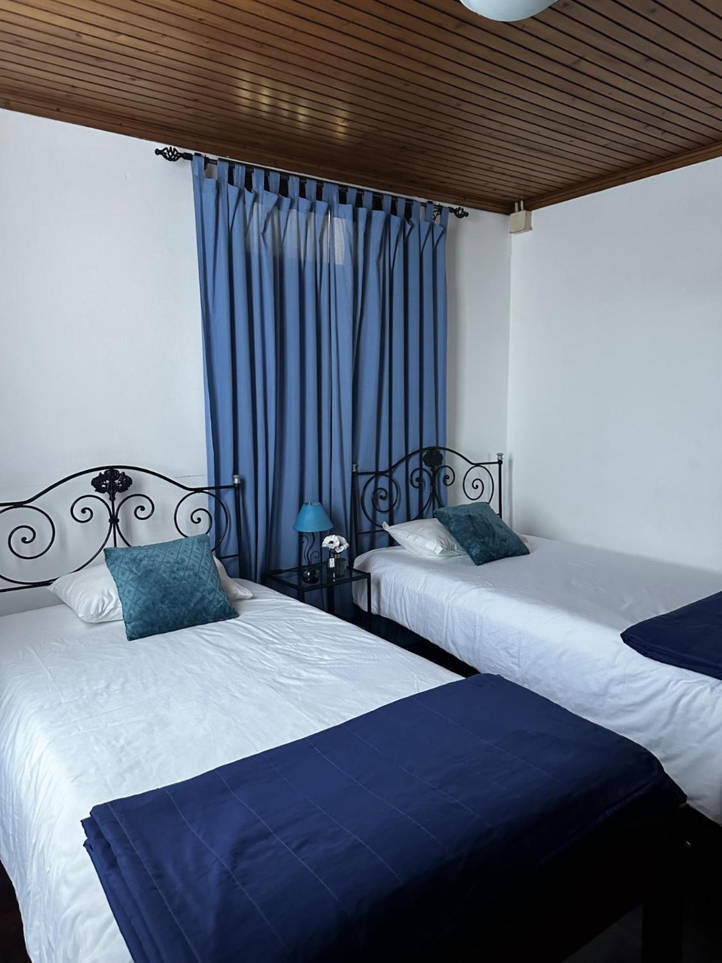 Alojamentos A Buraca Sao Roque do Pico Ngoại thất bức ảnh